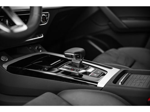 Audi Q5 50 TFSI e S edition Competition 360 Graden Camera | Voorstoelen verwarmd | Elektrisch verstelbare... ActivLease financial lease