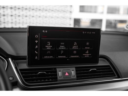 Audi Q5 50 TFSI e S edition Competition 360 Graden Camera | Voorstoelen verwarmd | Elektrisch verstelbare... ActivLease financial lease