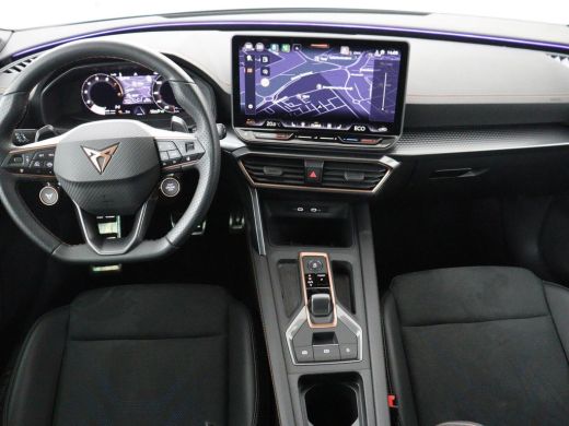 CUPRA Leon 1.5 e-Hybrid Business | Stoelverwarming | Adaptive cruise | Camera | Carplay | Memory | Half lede... ActivLease financial lease