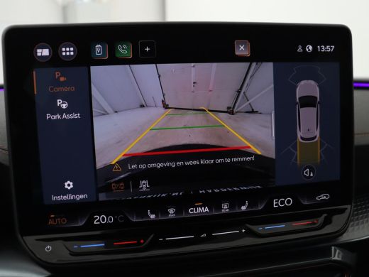 CUPRA Leon 1.5 e-Hybrid Business | Stoelverwarming | Adaptive cruise | Camera | Carplay | Memory | Half lede... ActivLease financial lease