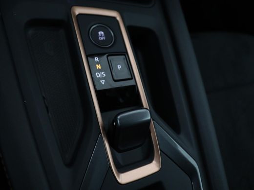 CUPRA Leon 1.5 e-Hybrid Business | Stoelverwarming | Adaptive cruise | Camera | Carplay | Memory | Half lede... ActivLease financial lease