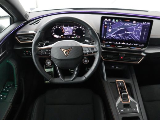 CUPRA Leon 1.5 e-Hybrid Business | Stoelverwarming | Adaptive cruise | Camera | Carplay | Memory | Half lede... ActivLease financial lease