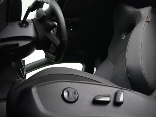 CUPRA Leon 1.5 e-Hybrid Business | Stoelverwarming | Adaptive cruise | Camera | Carplay | Memory | Half lede... ActivLease financial lease