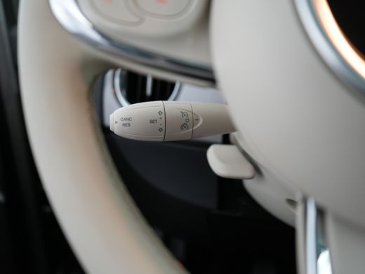 Fiat 500 1.0 70PK HYBRID DOLCEVITA | Airco | Apple Carplay/Android Auto|telefoonintegratie premium | Bestu... ActivLease financial lease