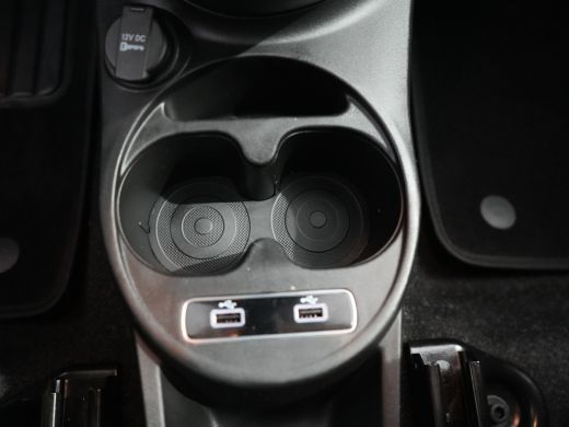 Fiat 500 1.0 70PK HYBRID DOLCEVITA | Airco | Apple Carplay/Android Auto|telefoonintegratie premium | Bestu... ActivLease financial lease