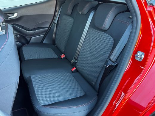 Ford Fiesta 1.0 100 PK ST-Line | ADAPTIEVE CRUISE CONTROL| STUUR, STOEL EN VOORRUITVERWARMING| B&O SOUND| CAM... ActivLease financial lease