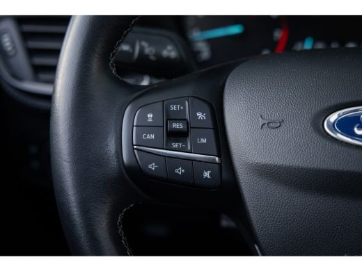 Ford Fiesta 1.0 EcoBoost Vignale | Automaat | 100% Dealer o.h. | Panoramadak | Full LED | Winter-pack | Camer... ActivLease financial lease