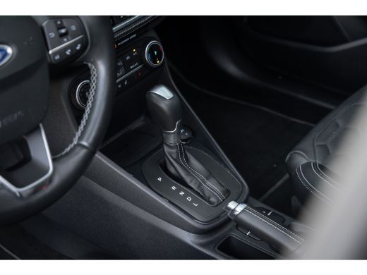 Ford Fiesta 1.0 EcoBoost Vignale | Automaat | 100% Dealer o.h. | Panoramadak | Full LED | Winter-pack | Camer... ActivLease financial lease