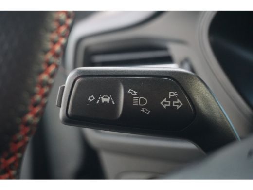 Ford Focus 1.0 EcoBoost Hybrid ST Line X Automaat | Achteruitrijcamera | Cruise control adaptief met Stop&Go... ActivLease financial lease