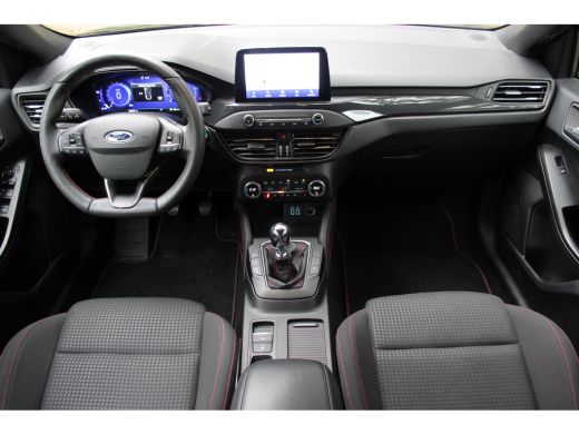 Ford Focus Wagon 1.0 Hybrid ST-Line X | Camera | Stoelverwarming | Apple Carplay | Navigatie | Cruise Contro... ActivLease financial lease