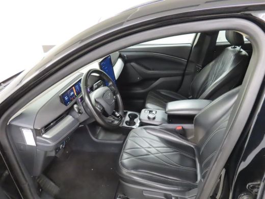 Ford Mustang Mach-E Mach-E RWD 75 kWh [ 3-Fase ] {SOH-87%] (INCL.BTW) *LEATHER | FULL-LED | DAB | DIGI-COCKPIT | KEYL... ActivLease financial lease