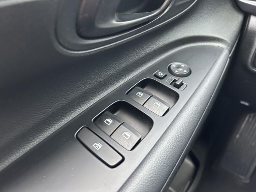 Hyundai i20 1.0 T-GDI Comfort Smart ActivLease financial lease