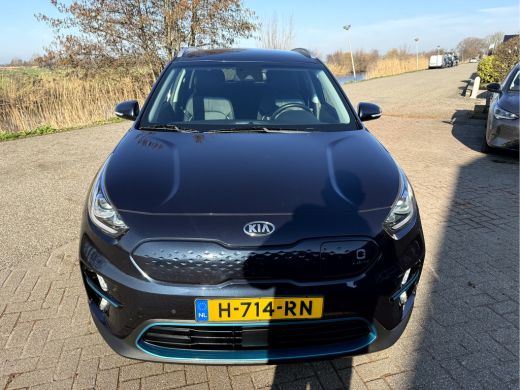 Kia e-Niro ExecutiveLine 64 kWh App Connect, Leer, Camera, Stoel/Stuur Verwarming ActivLease financial lease