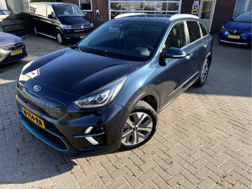 Kia e-Niro ExecutiveLine 64 kWh App Connect, Leer, Camera, Stoel/Stuur Verwarming ActivLease financial lease