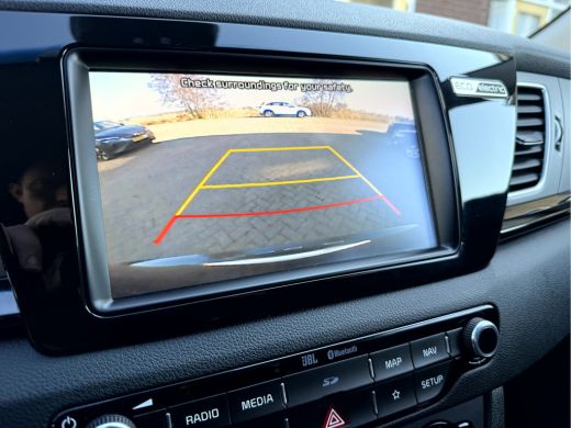Kia e-Niro ExecutiveLine 64 kWh App Connect, Leer, Camera, Stoel/Stuur Verwarming ActivLease financial lease