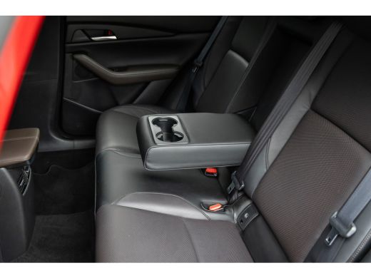 Mazda CX-30 2.0 e-SkyActiv-X M Hybrid Luxury | Trekhaak | Adap. Cruise | Stoel/Stuurverw. | Camera | | Achter... ActivLease financial lease