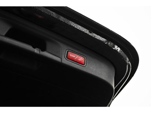 Mercedes-Benz GLE 350 e 4MATIC Premium Plus 333 PK | 360 Camera | Luchtvering | Trekhaak | Panoramadak |  Voorstoel... ActivLease financial lease