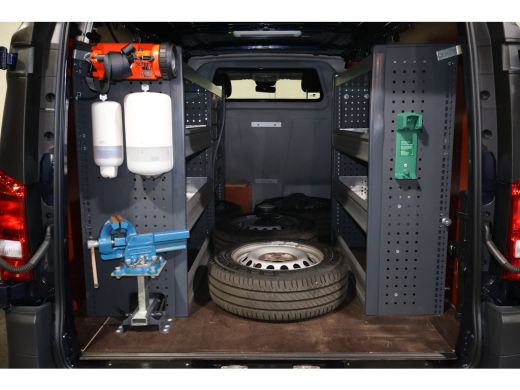 Mercedes-Benz Vito 114 CDI Lang Automaat Inrichting ActivLease financial lease