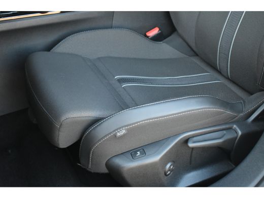 Opel Astra 1.2 Turbo Hybrid GS 145pk | Schuif-/Kanteldak | Stuur/Stoelverwarming | Adaptive Cruise | AGR-Com... ActivLease financial lease