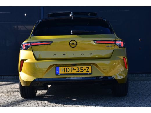 Opel Astra 1.2 Turbo Hybrid Ultimate 145pk | Schuif-/Kanteldak | Adaptive Cruise | 360 Camera | Elektr. Gehe... ActivLease financial lease