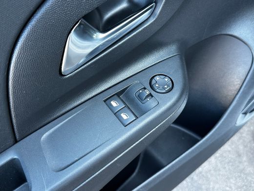 Opel Corsa 1.2 100 PK Edition | NAVIGATIE + APPLE CARPLAY/ANDROID AUTO| CAMERA + PARKEERSENSOREN| CRUISE CON... ActivLease financial lease