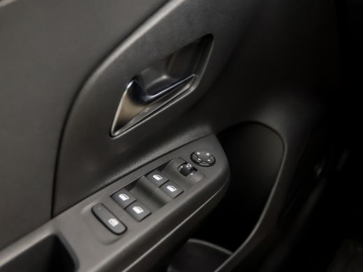 Opel Corsa 1.2 GS Line 131Pk Automaat (VIRTUAL COCKPIT, BLACK SPORT, APPLE CARPLAY, GROOT NAVI, 360 CAMERA, ... ActivLease financial lease