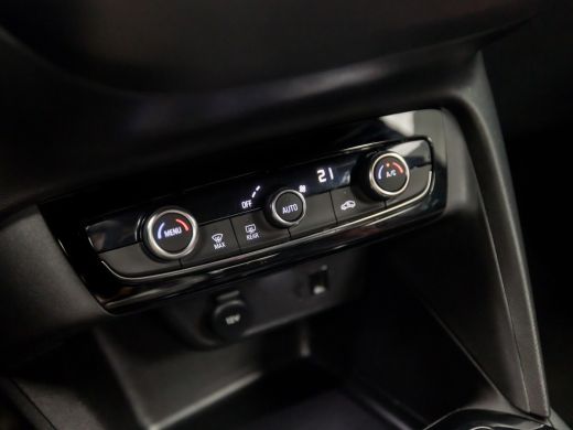 Opel Corsa 1.2 GS Line 131Pk Automaat (VIRTUAL COCKPIT, BLACK SPORT, APPLE CARPLAY, GROOT NAVI, 360 CAMERA, ... ActivLease financial lease