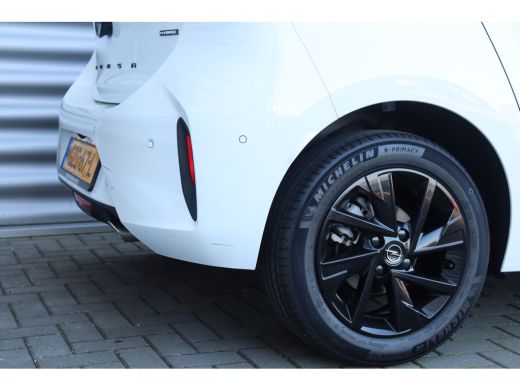 Opel Corsa 1.2 HYBRID 100PK GS AUTOMAAT / NAVI / LEDER / CLIMA / LED / PDC / 16" LMV / KEYLESS / CAMERA / 1E... ActivLease financial lease