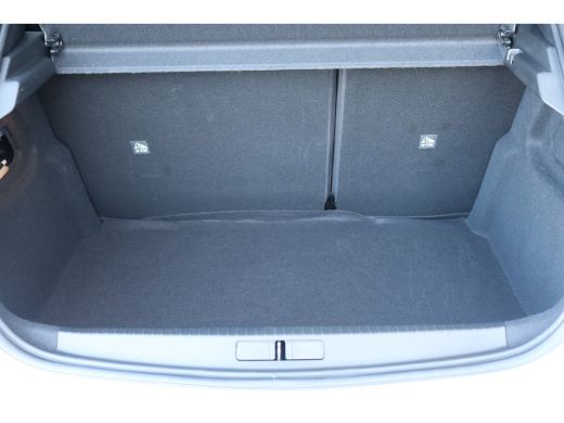 Opel Corsa 1.2 TURBO 100PK 5-DRS ELEGANCE GS-LINE / NAVI / LEDER / CLIMA / LED / PDC / 17" LMV / UNIEK / CAM... ActivLease financial lease