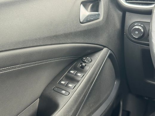 Opel Crossland 1.2 Turbo Elegance 130PK | Comfortstoel | E-climate controle | Chroom | Cruise Control | Apple Ca... ActivLease financial lease