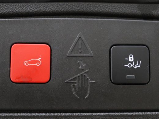 Opel Grandland X 1.6 Turbo Hybrid Business Executive | Stoelverwarming | Adaptive cruise | Camera | Carplay | Stuu... ActivLease financial lease