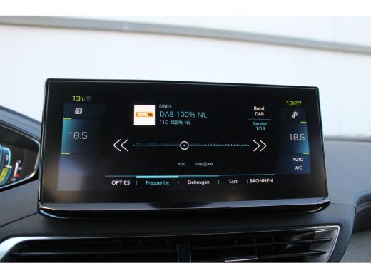 Peugeot 3008 1.6 HYbrid 225 GT | Elek. Achterklep | Drive Assist | Navi | Carplay | Keyless | DAB | Camera | E... ActivLease financial lease