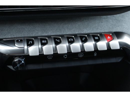 Peugeot 3008 1.6 HYbrid4 300 GT | Pano | Drive Assist | DAB | Keyless | Dodehoeksens. | Navi | Carplay | Pano ... ActivLease financial lease