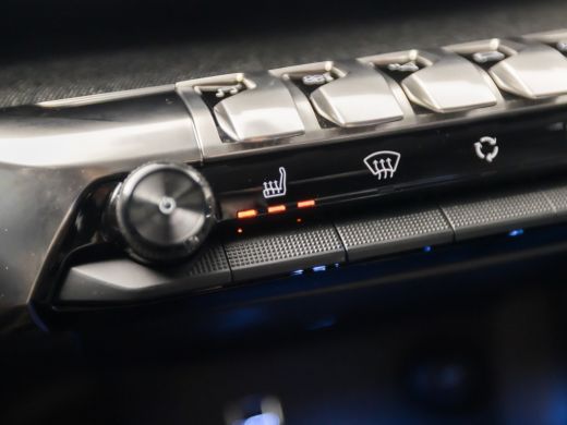 Peugeot 5008 1.2 PureTech Allure Sport 7 Persoons 131Pk Automaat (APPLE CARPLAY, GROOT NAVI, MEMORY SEATS, LED... ActivLease financial lease