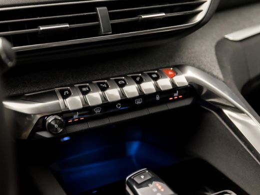 Peugeot 5008 1.2 PureTech Allure Sport 7 Persoons 131Pk Automaat (APPLE CARPLAY, GROOT NAVI, MEMORY SEATS, LED... ActivLease financial lease