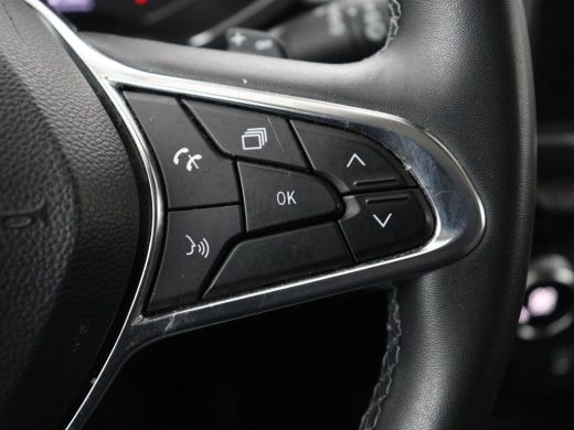 Renault Captur 1.3 TCe 140 Intens | Automaat | Camera | Carplay | Keyless | Navigatie | Full LED | 17'' | Climat... ActivLease financial lease