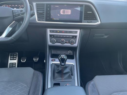 Seat Ateca 1.5 150pk TSI FR Business Intense Verwarmbare voorruit | Verwarmbaar stuurwiel | Panoramadak ActivLease financial lease