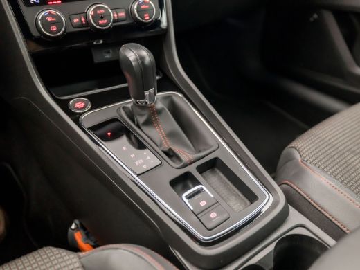 Seat Leon 1.5 TSI FR Ultimate Sport 150Pk Automaat (VIRTUAL COCKPIT, APPLE CARPLAY, NAVIGATIE, KEYLESS, CAM... ActivLease financial lease