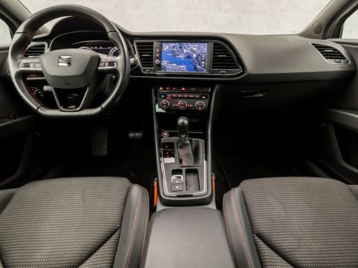 Seat Leon 1.5 TSI FR Ultimate Sport 150Pk Automaat (VIRTUAL COCKPIT, APPLE CARPLAY, NAVIGATIE, KEYLESS, CAM... ActivLease financial lease