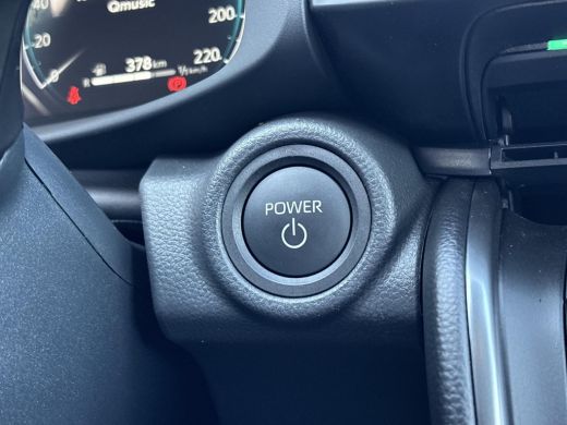 Toyota C-HR 2.0 Plug-in Hybrid 220 Black Edition **GEHEUGENSTOEL/ DODEHOEK DETECTIE/ PARKEERSENSOREN** ActivLease financial lease