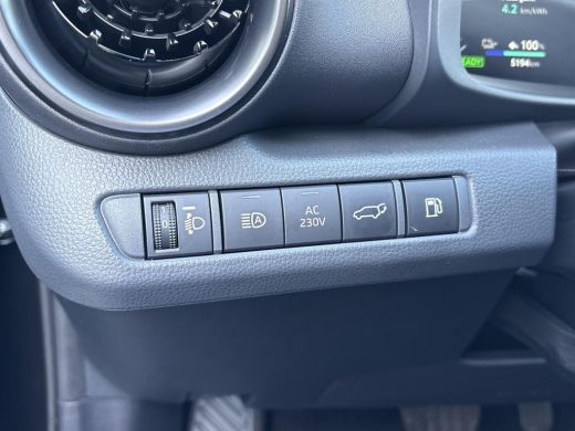 Toyota C-HR 2.0 Plug-in Hybrid 220 Black Edition **GEHEUGENSTOEL/ DODEHOEK DETECTIE/ PARKEERSENSOREN** ActivLease financial lease