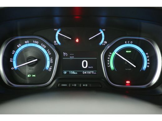 Toyota ProAce Standard Range 50 kWh L1H1 | Snelladen | SOH 94% | Airco | Cruise | Carplay | Trekhaak | 3 Zits |... ActivLease financial lease