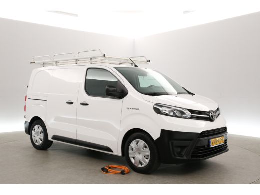 Toyota ProAce Standard Range 50 kWh L1H1 | Snelladen | SOH 94% | Airco | Cruise | Carplay | Trekhaak | 3 Zits |... ActivLease financial lease