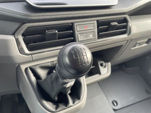 Volkswagen Crafter 30 2.0 TDI L3H3 Trendline 140PK | app connect | PDC | Netto actieprijs ex. kosten rijklaar ActivLease financial lease