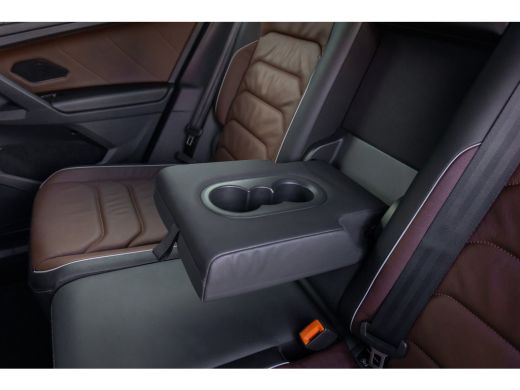 Volkswagen Tiguan 1.4 TSI eHybrid PHEV Elegance | Trekhaak/1800kg | Camera | Leder | Matrix led | Adap crusie | Hea... ActivLease financial lease