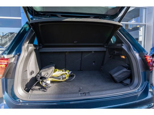 Volkswagen Tiguan 1.4 TSI eHybrid PHEV Elegance | Trekhaak/1800kg | Camera | Leder | Matrix led | Adap crusie | Hea... ActivLease financial lease