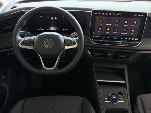 Volkswagen Tiguan 1.5 eHYBRID PHEV NIEUW CAMERA HARMAN STOEL/STUUR VERWKARDON ELEK.KLEP PHEV PLUG IN HYBRID ActivLease financial lease