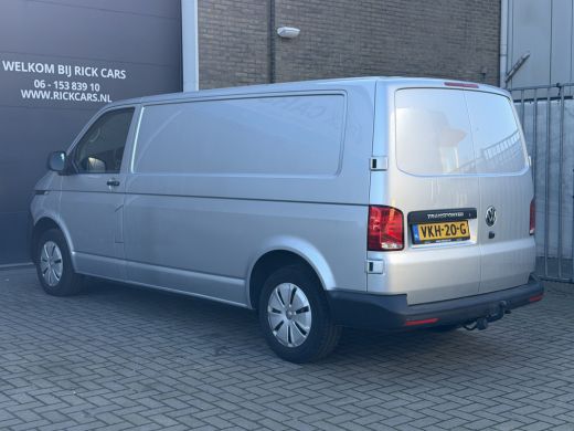 Volkswagen Transporter 2.0 TDI 150PK Euro 6 L2H1 CarPlay/cruise control/trekhaak/camera ActivLease financial lease