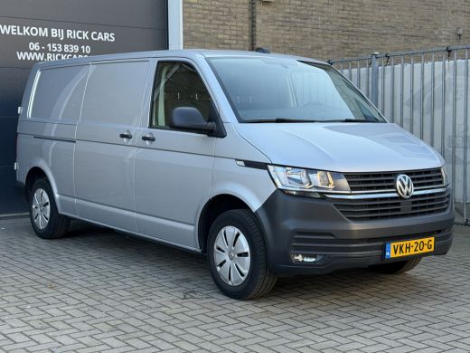 Volkswagen Transporter 2.0 TDI 150PK Euro 6 L2H1 CarPlay/cruise control/trekhaak/camera ActivLease financial lease