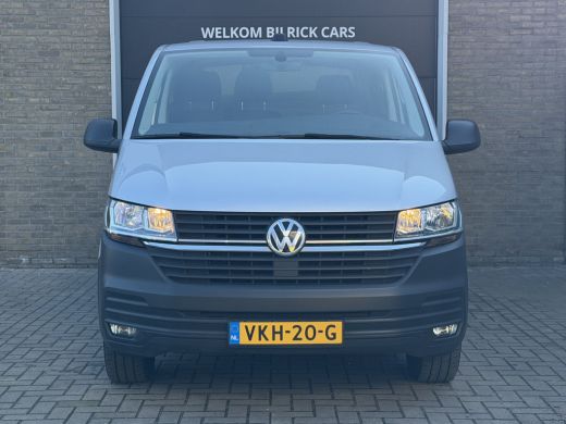 Volkswagen Transporter 2.0 TDI 150PK Euro 6 L2H1 CarPlay/cruise control/trekhaak/camera ActivLease financial lease
